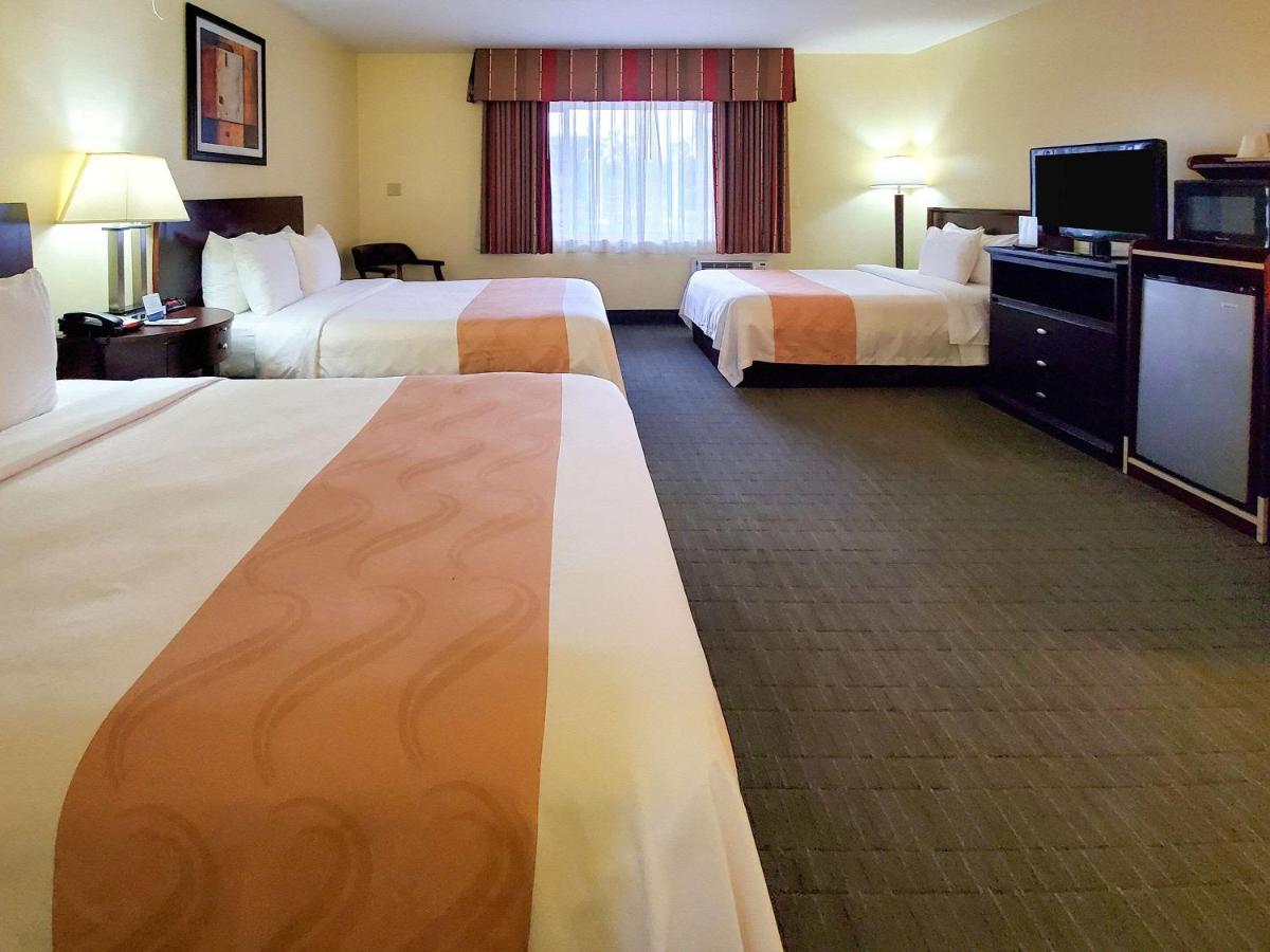Quality Inn & Suites Anaheim At The Park Extérieur photo