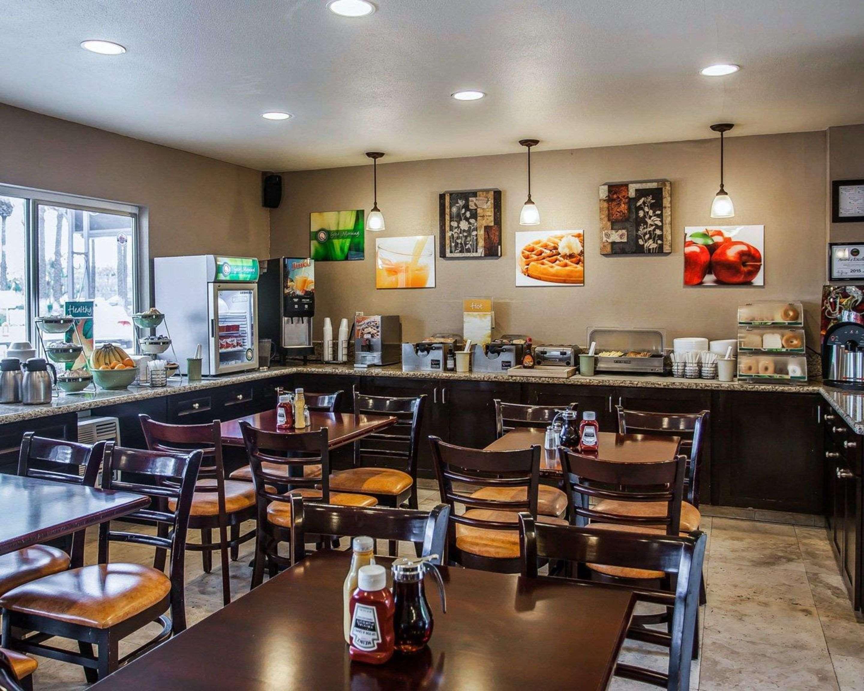 Quality Inn & Suites Anaheim At The Park Extérieur photo